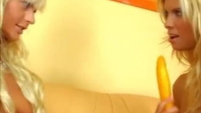 Insolita angelica in porno giocattoli per adulti