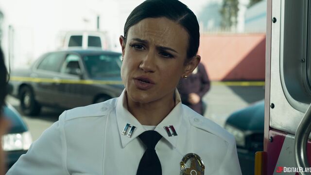 सम्मोहक  Nicole Kitt और Penny Barber में अभिनय किया बड़े स्तन अश्लील साहित्य