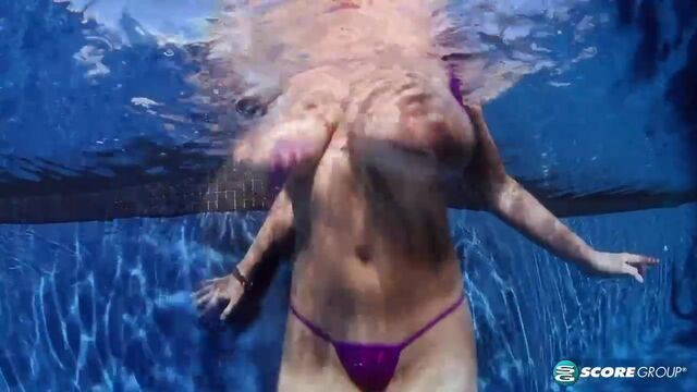 Big Tits - porno de sin sexo