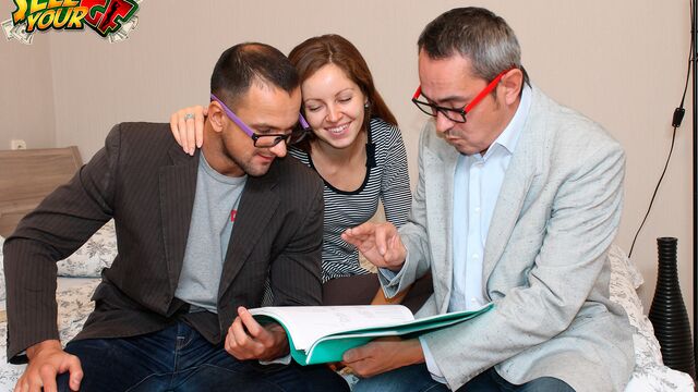 Elisaveta's Beine auf Schultern Sexfilm