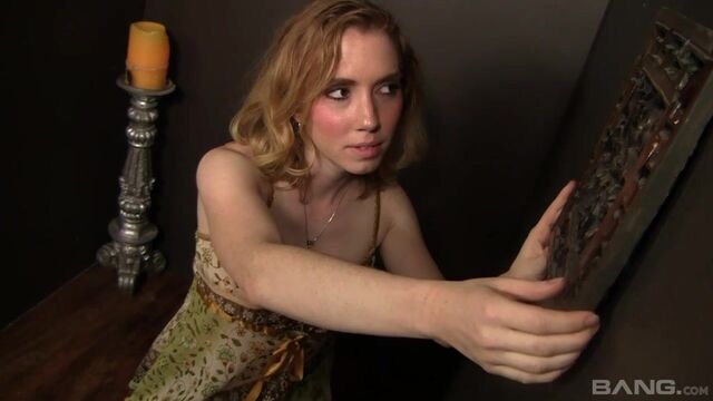 Toma de tetas grandes protagonizado por la deliciosa Nicki Blue