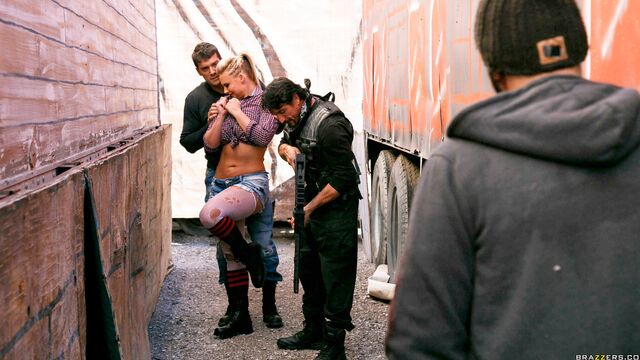 Peta and Phoenix's oral trailer