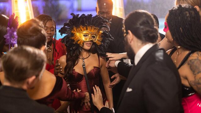 Wicked Pictures प्रस्तुत करता है Vanna Bardot और Demi Hawks का फर्म नितंब चलचित्र