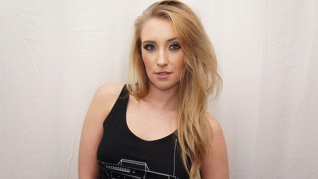 Mygf - doggystyle action