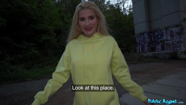 Fakehub - Teenie Porno