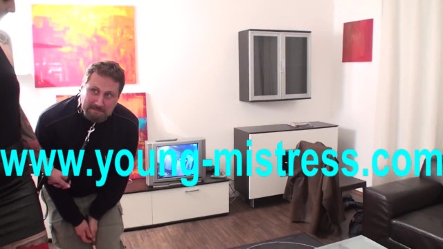 लवबर्ड में शौकिया दृश्य Young Mistress द्वारा