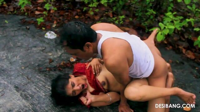 Noname in Indisch XXX-Clip von Desi Bang