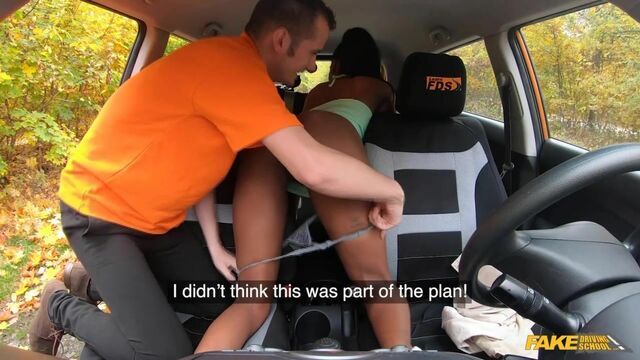 Clip de estilo perrito protagonizado por la putita Asia Rae