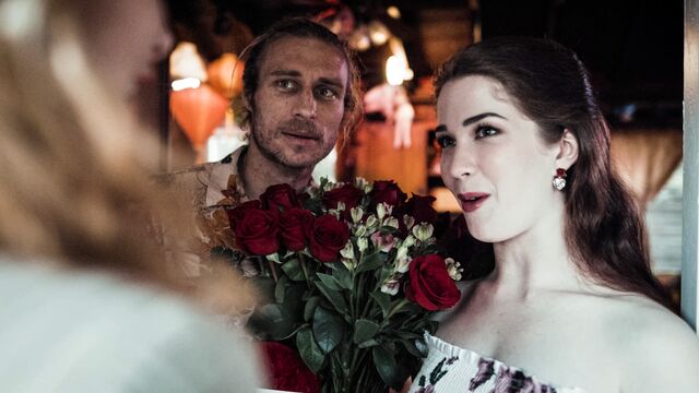 Fairly Siouxsie Q's blonde smut