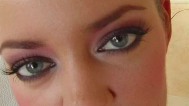 Straordinaria sgualdrina in oscenità culo grande