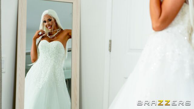 Courtney Taylor's legs on shoulders clip by Milfs Like it Big