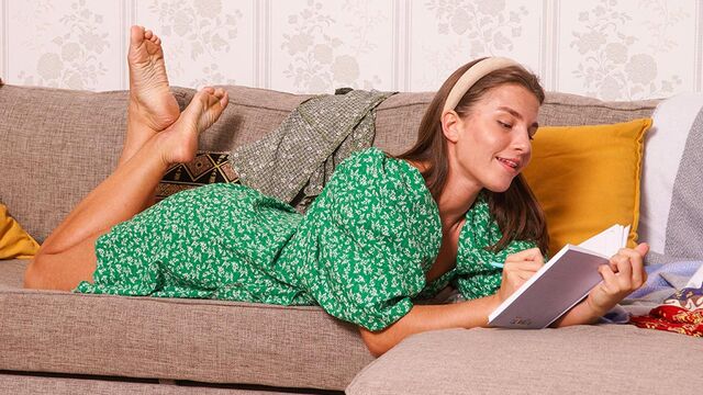 Amateur Sexfilm mit gewandter Sara Heat von Perfect 18