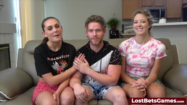 Pussy lecken XXX-Film mit aufgeregter Aften Opal von Lost Bets Games