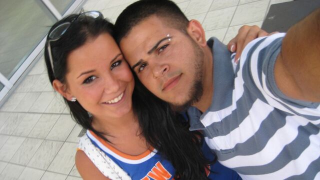 Mira rodaje con la necesitada Tanner Mayes