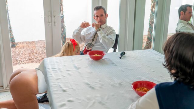 Young trailer with admirable Karen Fisher from FreeUse Milf