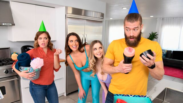 Videata curvy con Codi e Nolina