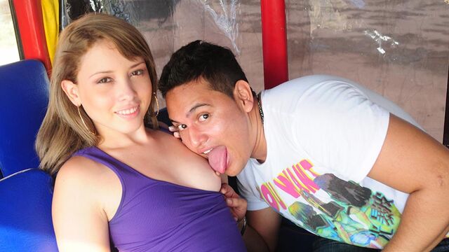 L'insatiable  chatte - action par derrière - Culioneros