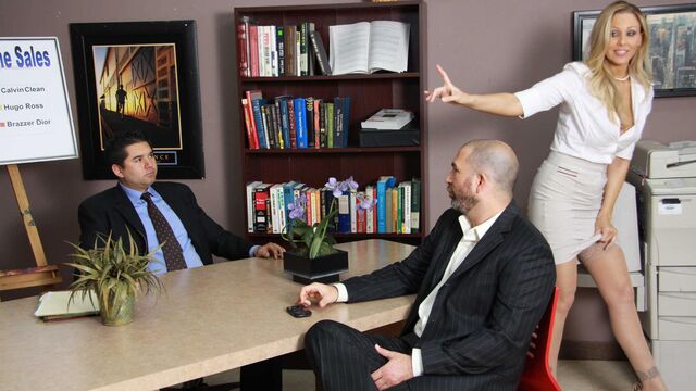 मिशनरी वीडियो Brazzers Exxtra से स्टनर Julia Ann के साथ