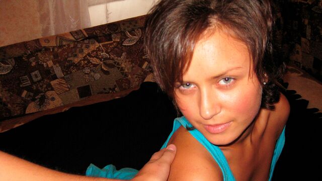 Invitevole Jenny in scena orale