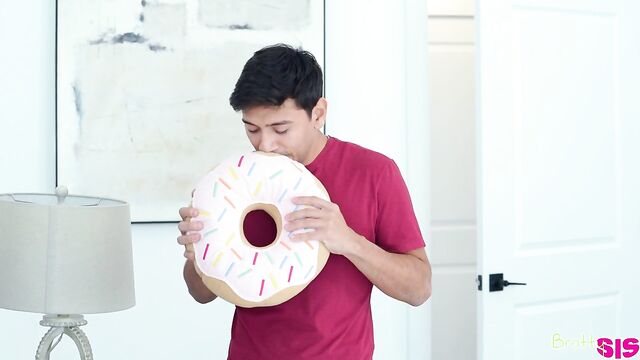 Sündige Rissa May - Lange Beine XXX-Film - Bratty Sis