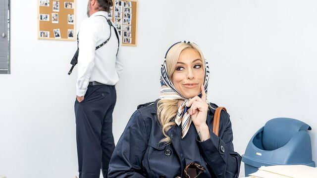 La prodigiosa Lory Lace en xxx de vaquera