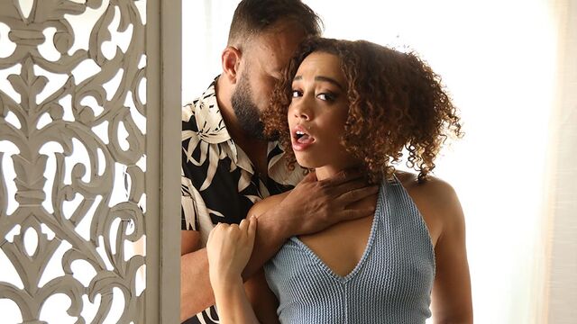 Elegante Willow Ryder em cabelo longo gravação