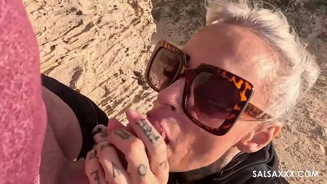 Appariscente Sophie Logan in film all'aperto