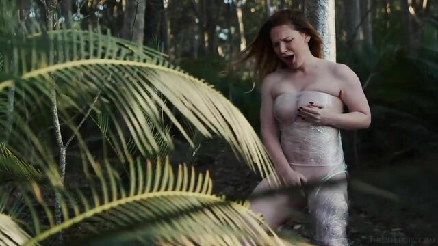 TLE - vídeo de tetas grandes