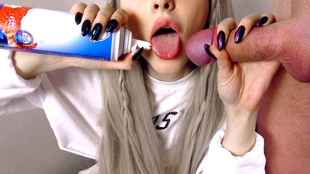 इधर आना-जाना My Creamy Soda का वीडियो देखें