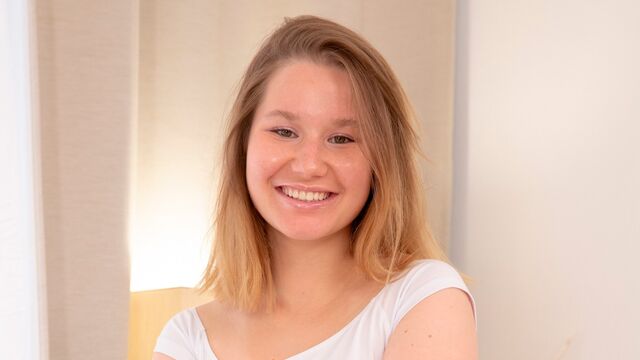 Young Courtesans presenta xxx tette grosse con Amalia Davis