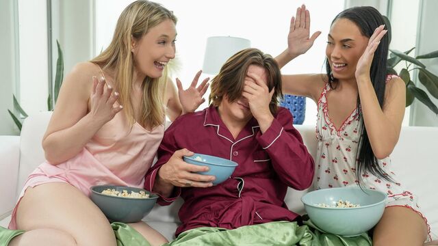 Nickey Huntsman e Aaliyah Love in sesso tette grosse di Mylf Selects