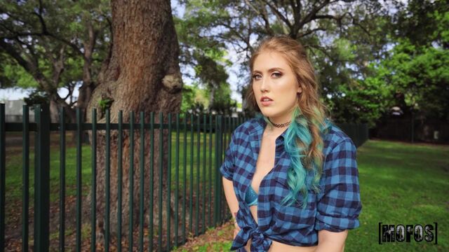 Flashy Electra Rayne at doggystyle movie