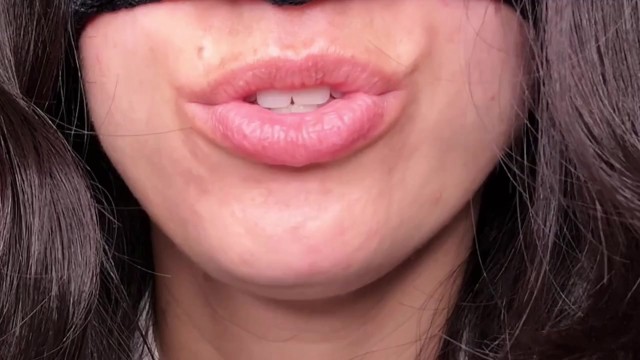 Verified Amateurs presenta filmato fetish con Stuntdck e Hasmik JOI