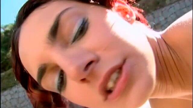 Adelanto de lencería protagonizado por la impulsiva Lexie y Melody