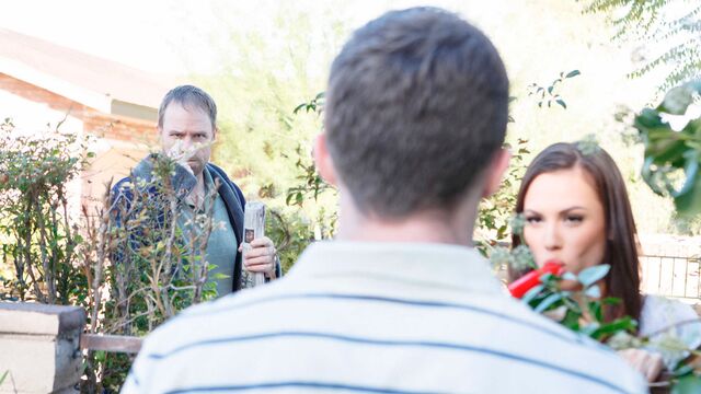 Brazzers Exxtra - oscenità missionaria