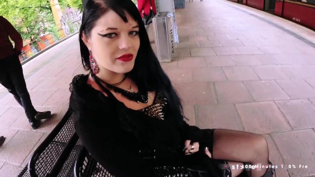 Courtesan's brunette pov video