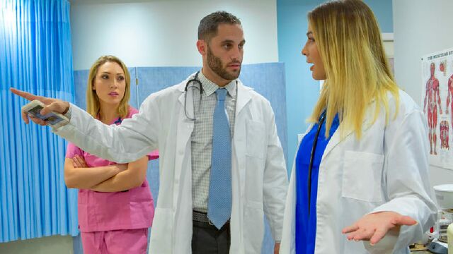 Videata infermiera con streghetta Kimmy