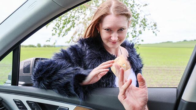 S Whores présente sexe cow-girl de Kiwii Sweet