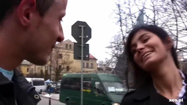 La talentueuse porn star en vedette dans contenu pipe