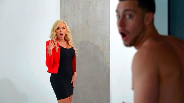 Moms Bang Teens - MILF चित्र