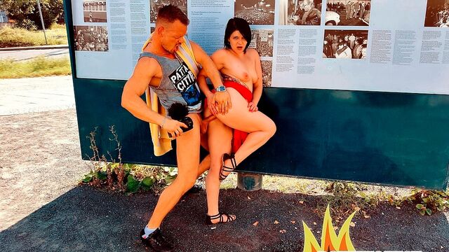 Magnetische About's Öffentlich XXX-Clip