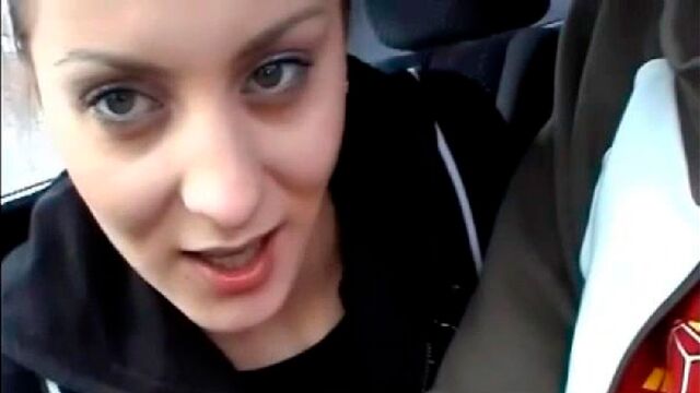 Mira porno con la angelical Nicky