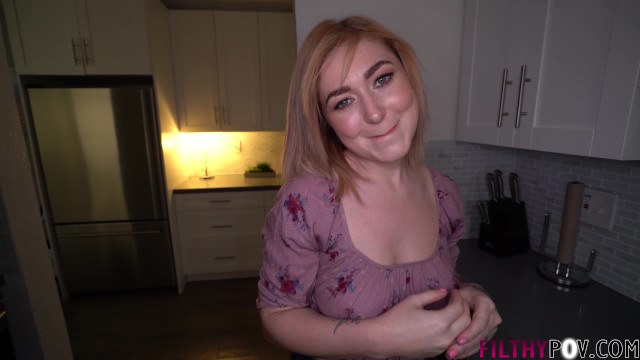 Assista cena da quente Callie Black