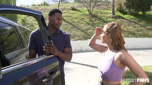 Assista vídeo da mística Skylar Snow