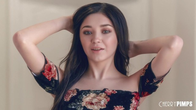 Pornographie jeunette de Luna et Sia