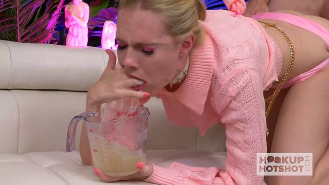 Rodaje de la sucia Rebel y Danny de semen en la boca 