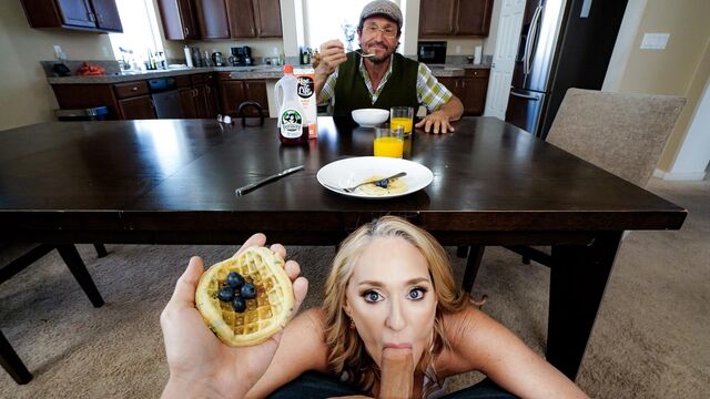 Perv Nana presenta vídeo con las cabello liso de Wendy Raine