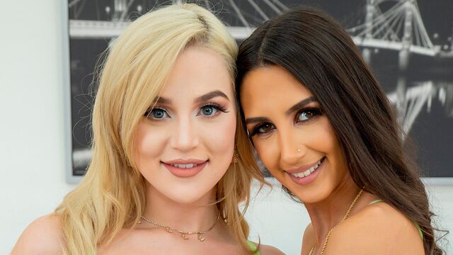 Natalix Nix and Blake Blossom's medium size tits porn by Wild On Cam