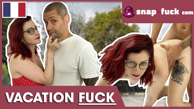 Snap-Fuck presenta sesso occhiali con Flora