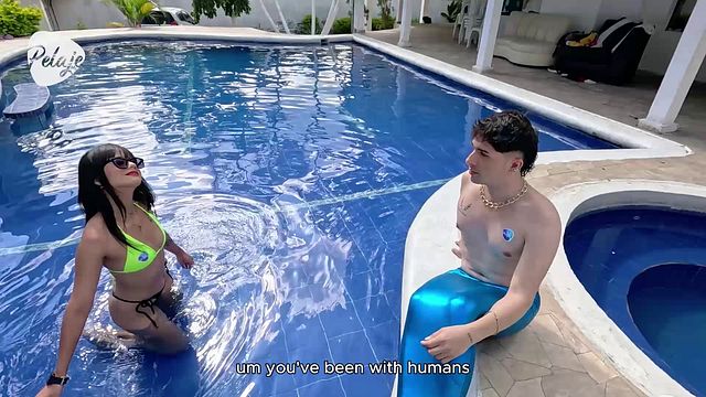 Xxx de la libertina Sara de tetas pequeñas 